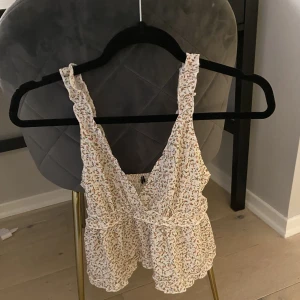 Topp - Super söt sommar topp🥰