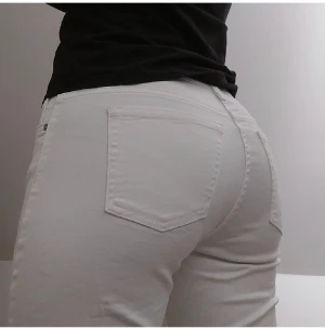 Vita gant jeans! - Vita raka lågmidjade Jens från GANT i storlek 36💓
