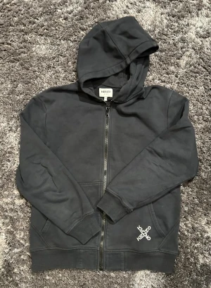 Kenzo hoddie junior - Skick 7/10