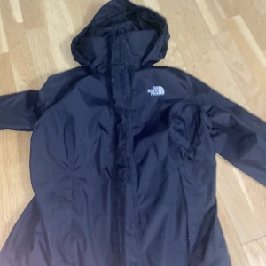 North face regnjacka - Bra skick  
