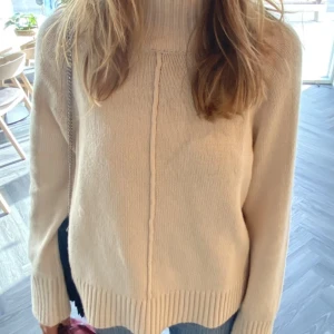 Tröja - Jättefin tröja från Carin Wester, knappt använd!