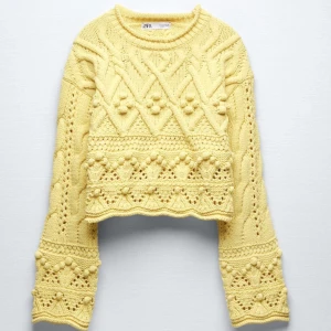 Stickad tröja - Supergulliga tröja från zara, perfekt inför vår & sommar🥰 strl.s Lappar finns kvar, endast testad