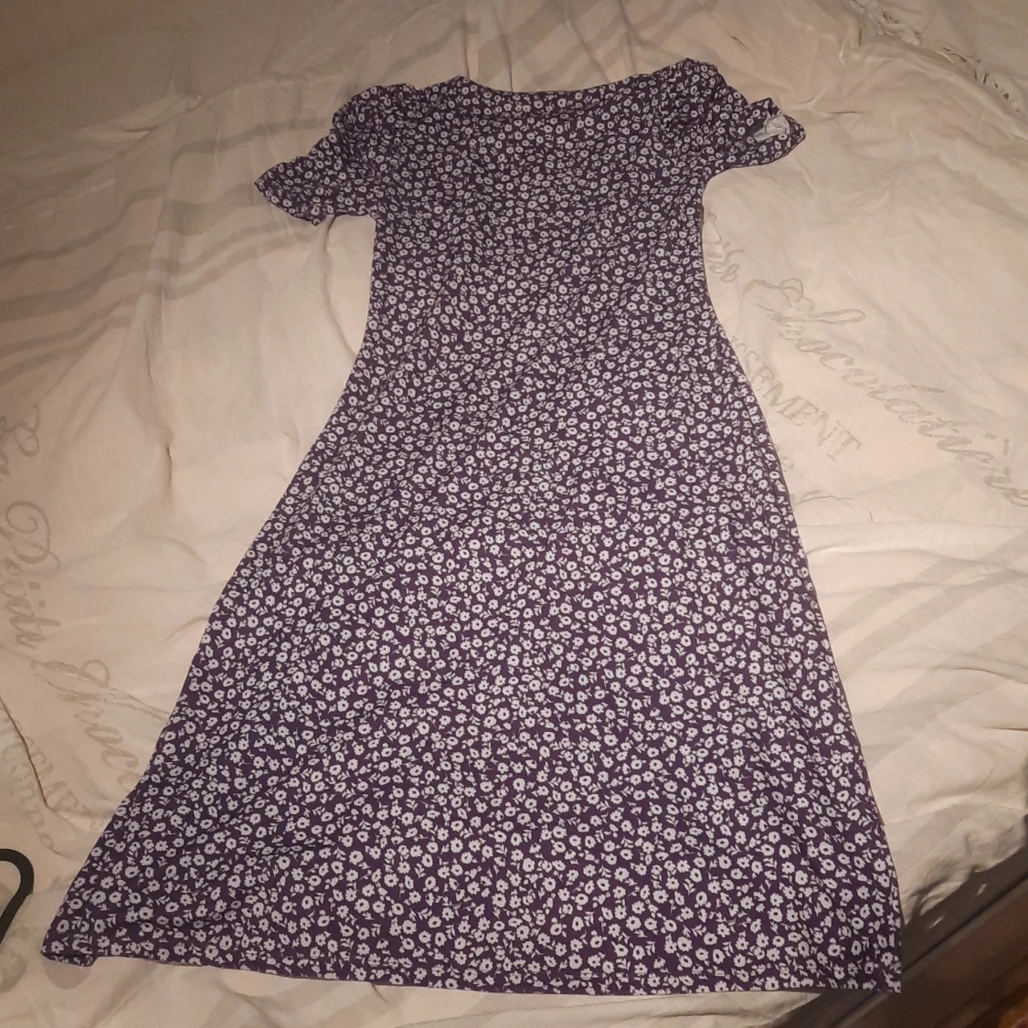 Blommig klänning  - 90