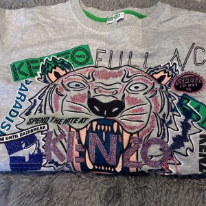 Keno tröja  - Storlek M Felfri, använd 1 gång Köparen står för frakt  