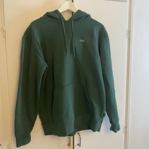 Vans hoodie - Mörkgrön Vanshoodie, aldrig använd