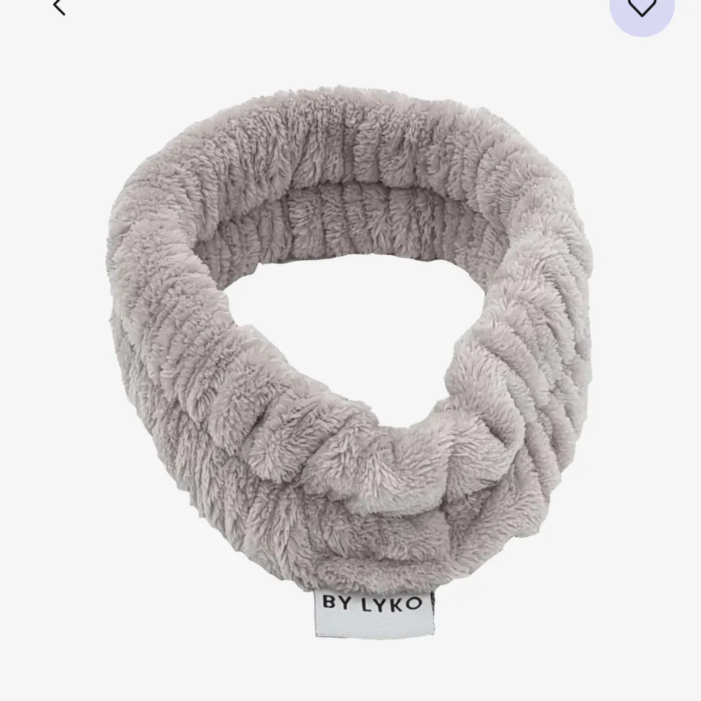 Hårband från Lykos egna märke. Nypris 69kr. Säljer för 40kr + frakt. ALDRIG ANVÄNT!. Accessoarer.