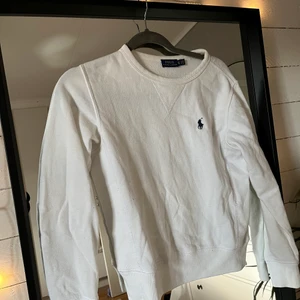 Ralph lauren sweatshirt  - Två superfina ralph lauren sweatshirts i storlek XS. 1 för 170 eller två för 250❤️‍🔥
