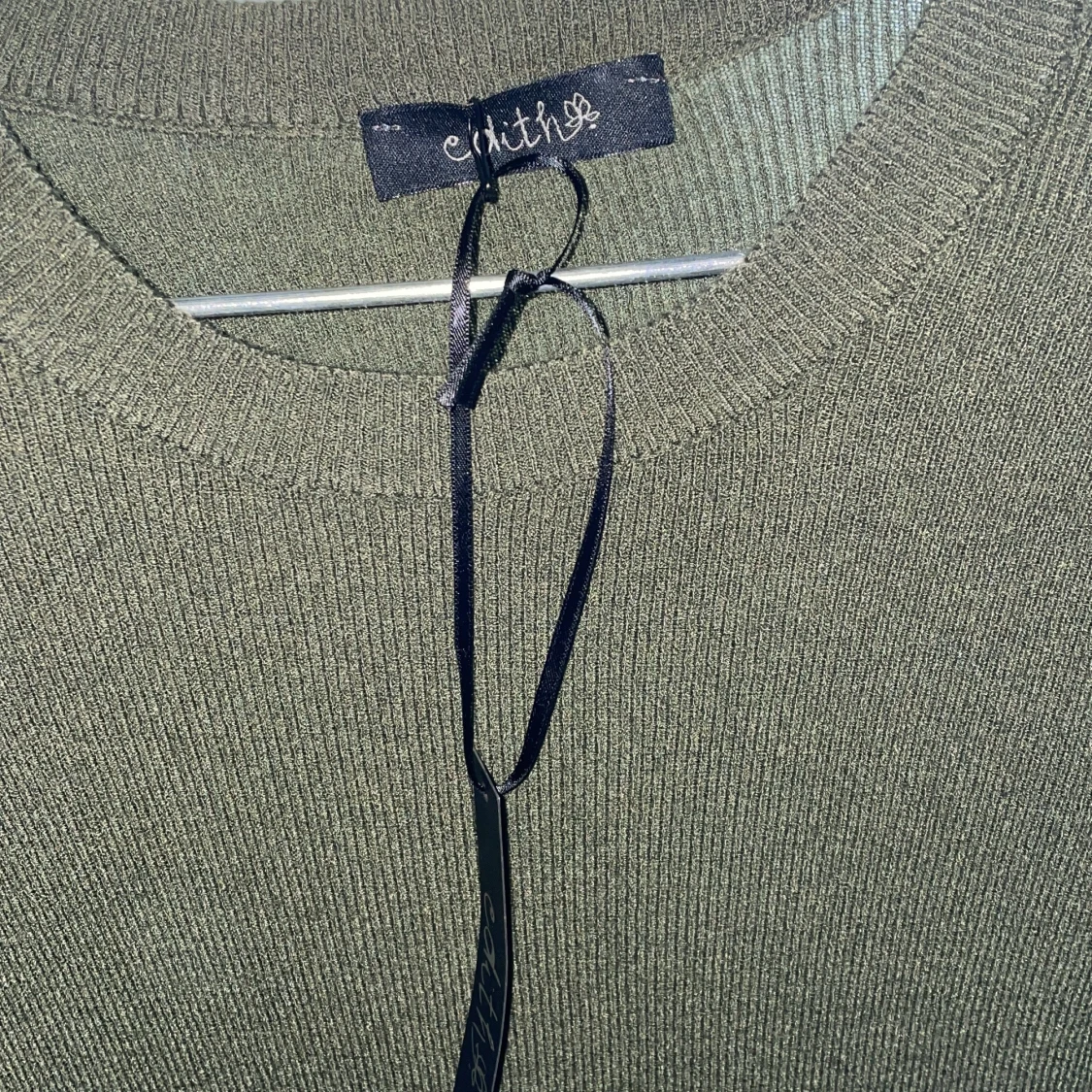 Ribbad långklänning  - 91