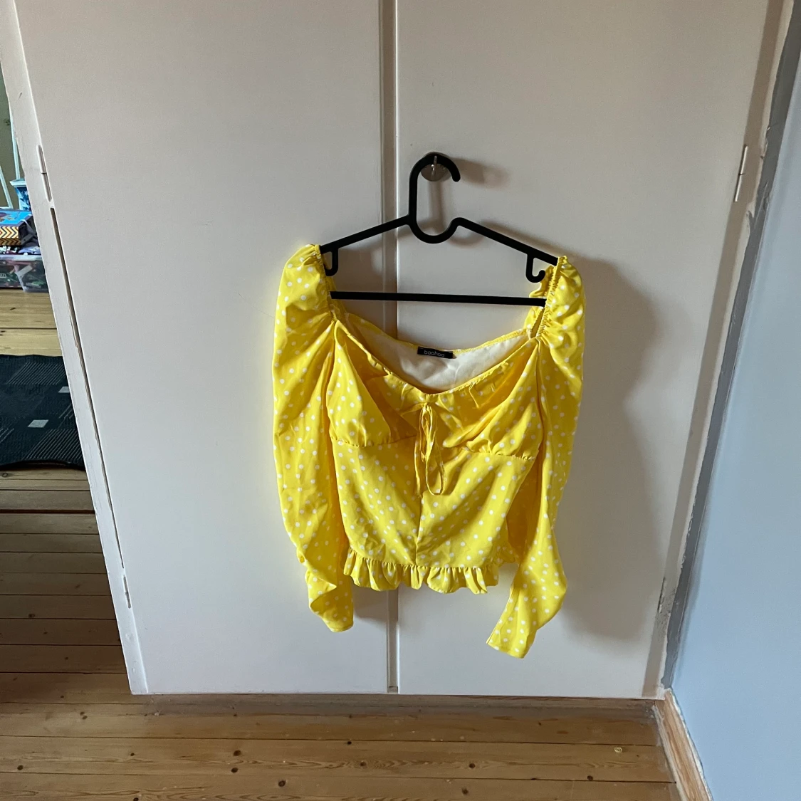 Tröja ifrån boohoo storlek s - 90