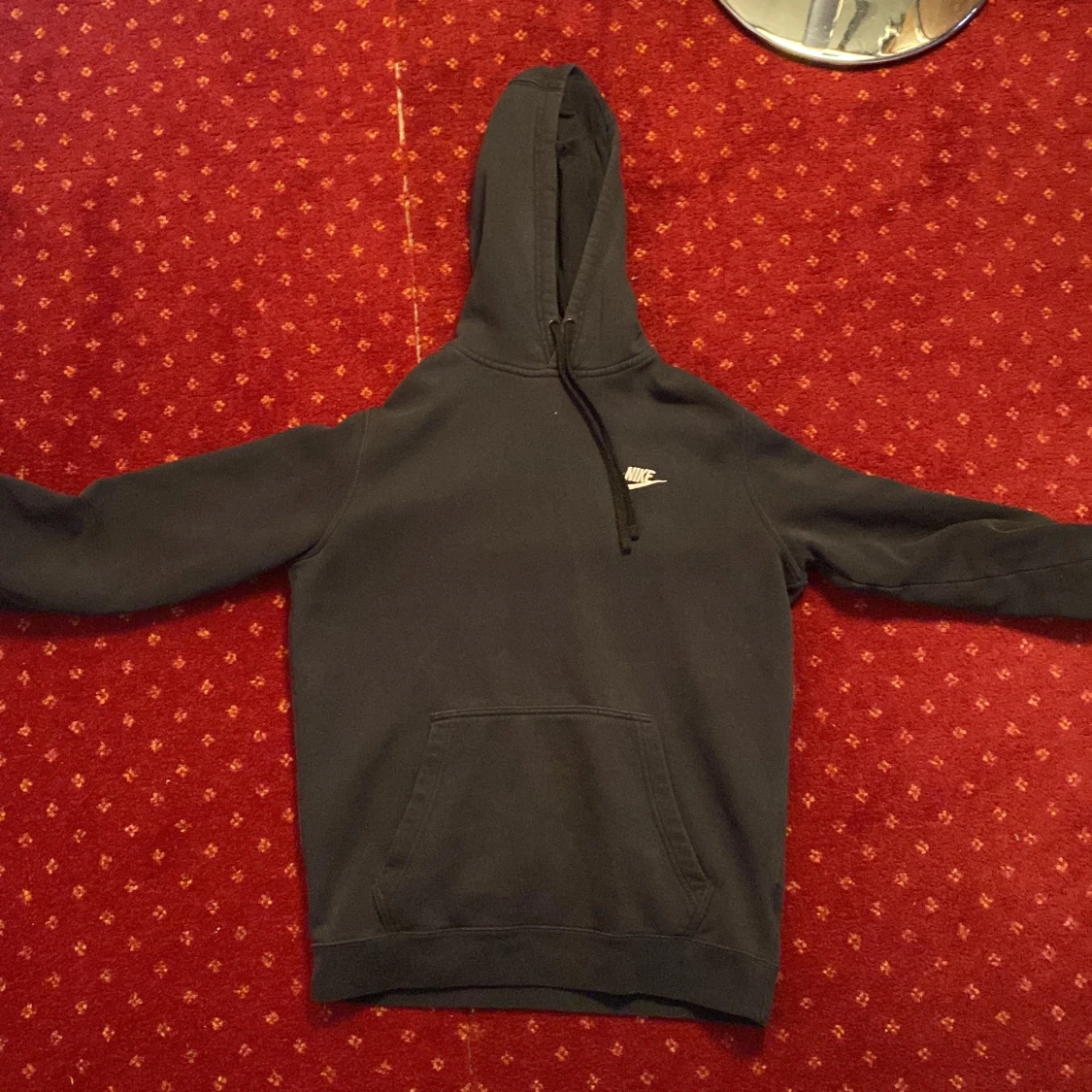 Svart nike hoodie