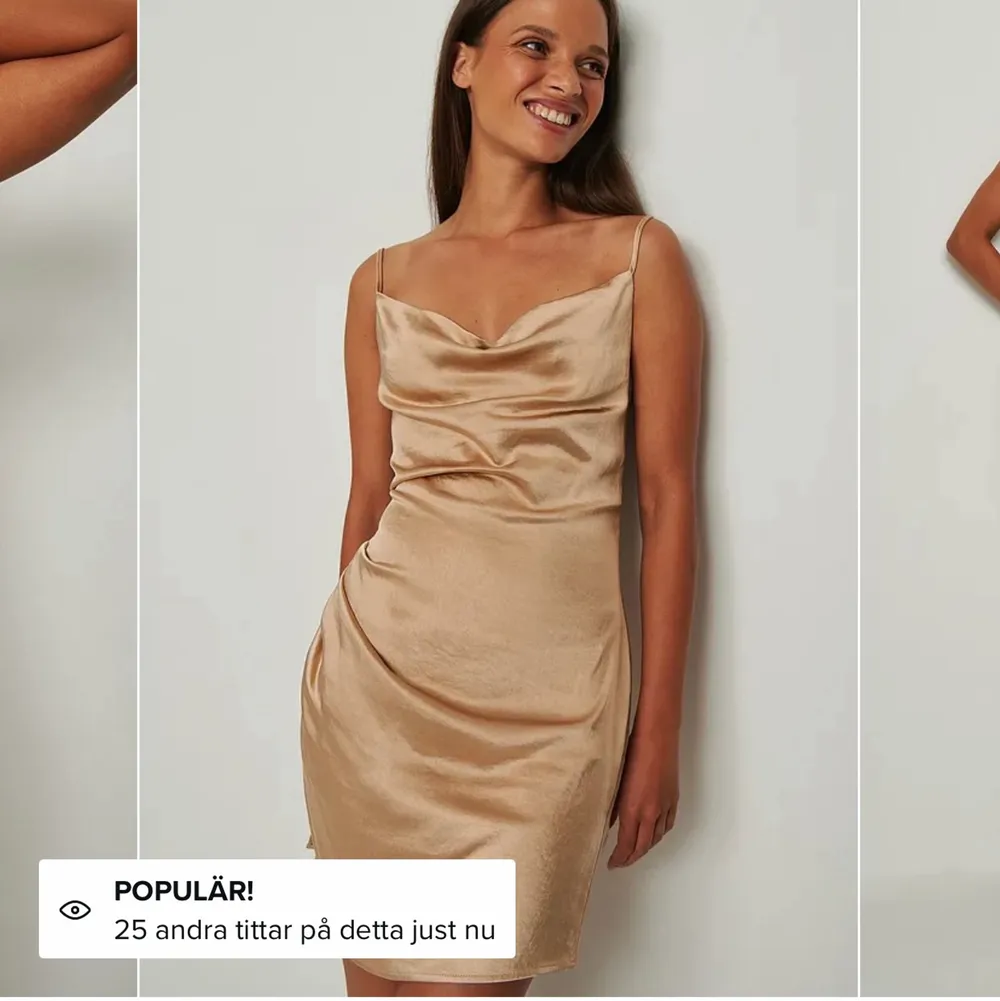 Vit siden klänning från nakd (slutsåld) ops! De andra bilderna hur den ser ut på då det är likadan klänning. Köpt för 439kr pris lapp kvar på!! . Klänningar.