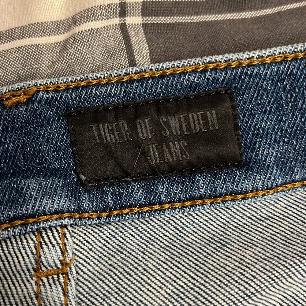 Ett par jättefina Tiger of Sweden jeans, inga skavanker 200kr Kan fraktas eller mötas upp.. Jeans & Byxor.