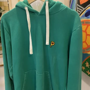 Place hoodie  - Skick:8/10 Märke: place Ord pris: 1000