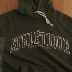 Hoodie - Bekväm hoodie Skriv för fler bilder <3