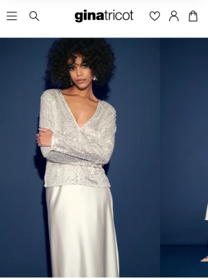 Festtillfällen Gina Tricot - Superfin topp från Gin Tricot som endast är använd 1 gång, så helt i nyskick💗