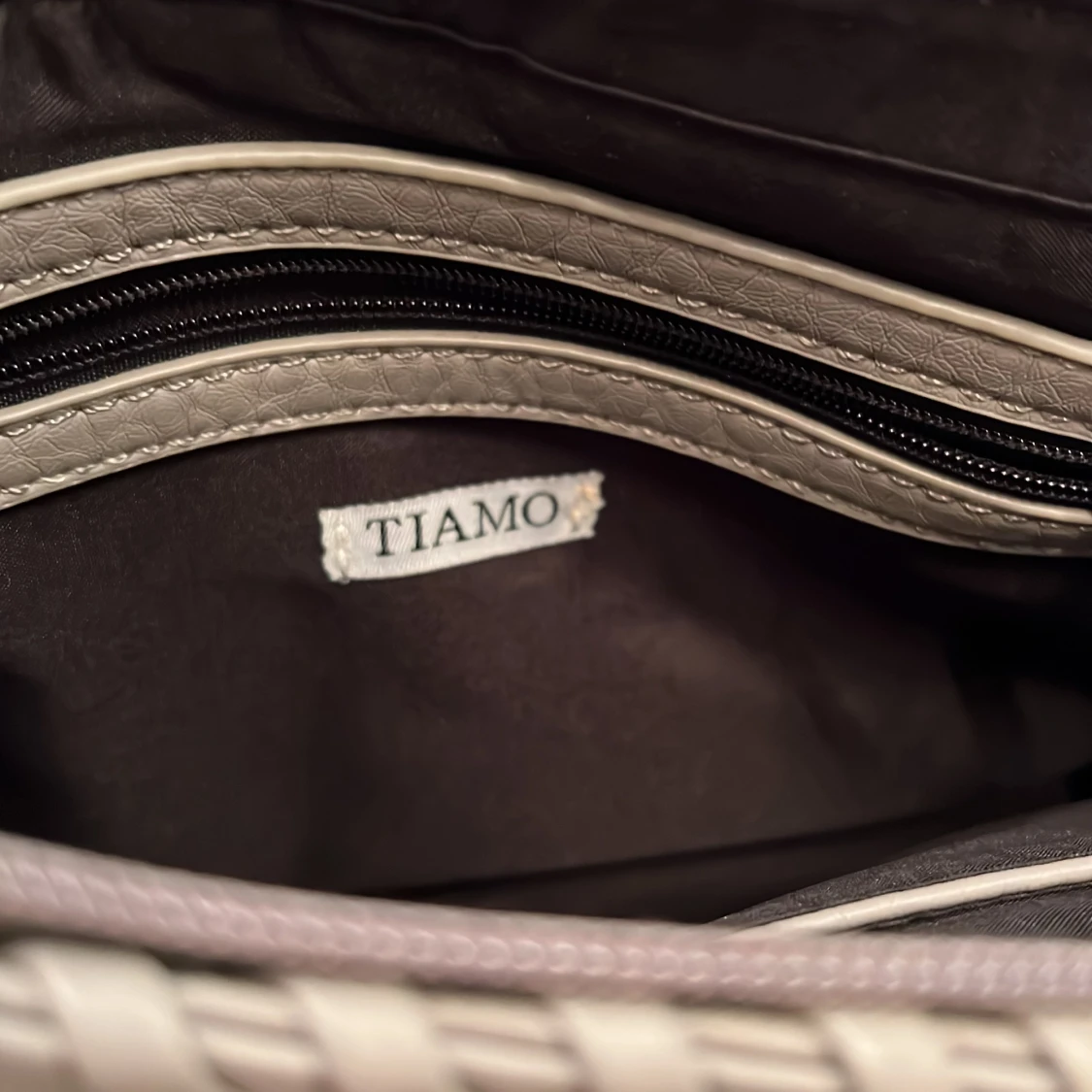 Tiamo väska - 91