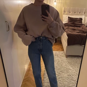 Hoodie - Rosa hoodie från Nelly.