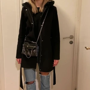 Anna field kappa - Säljer min Anna field kappa som Tyvär inte kommer tillsnofsnings längre💞
