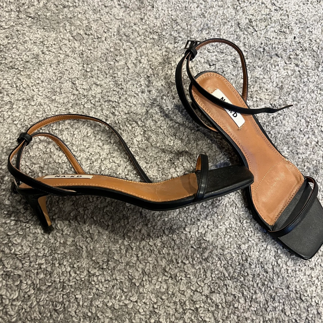 Snygga klackar från NA-KD  - 90