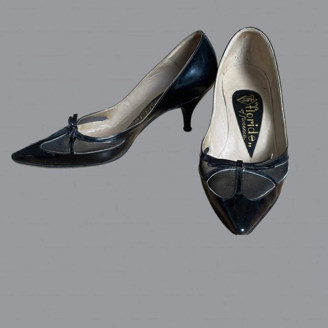 Vintage pumps