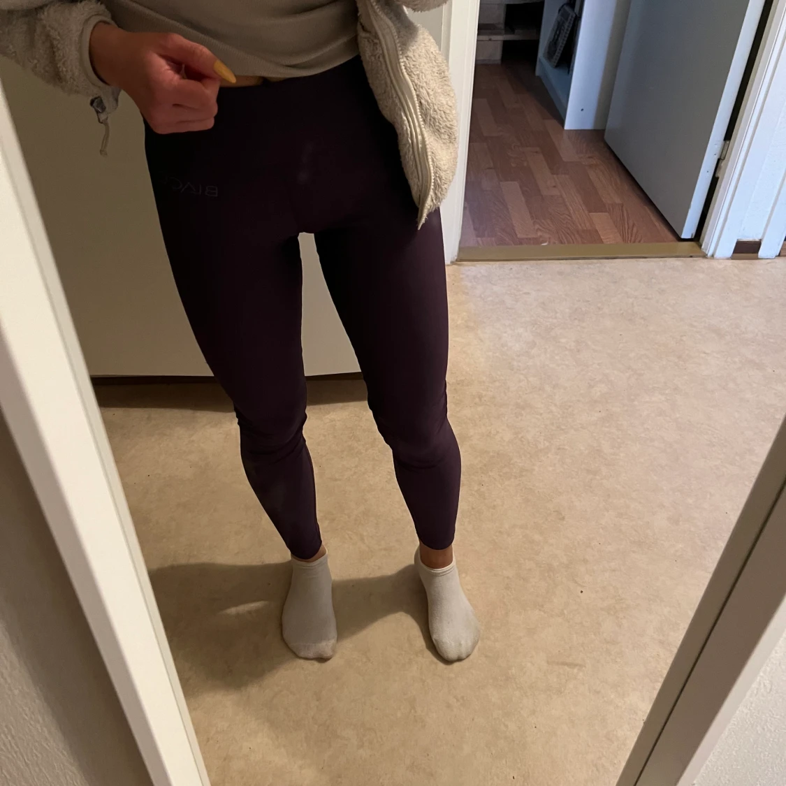 Lila Träningstights  - 90