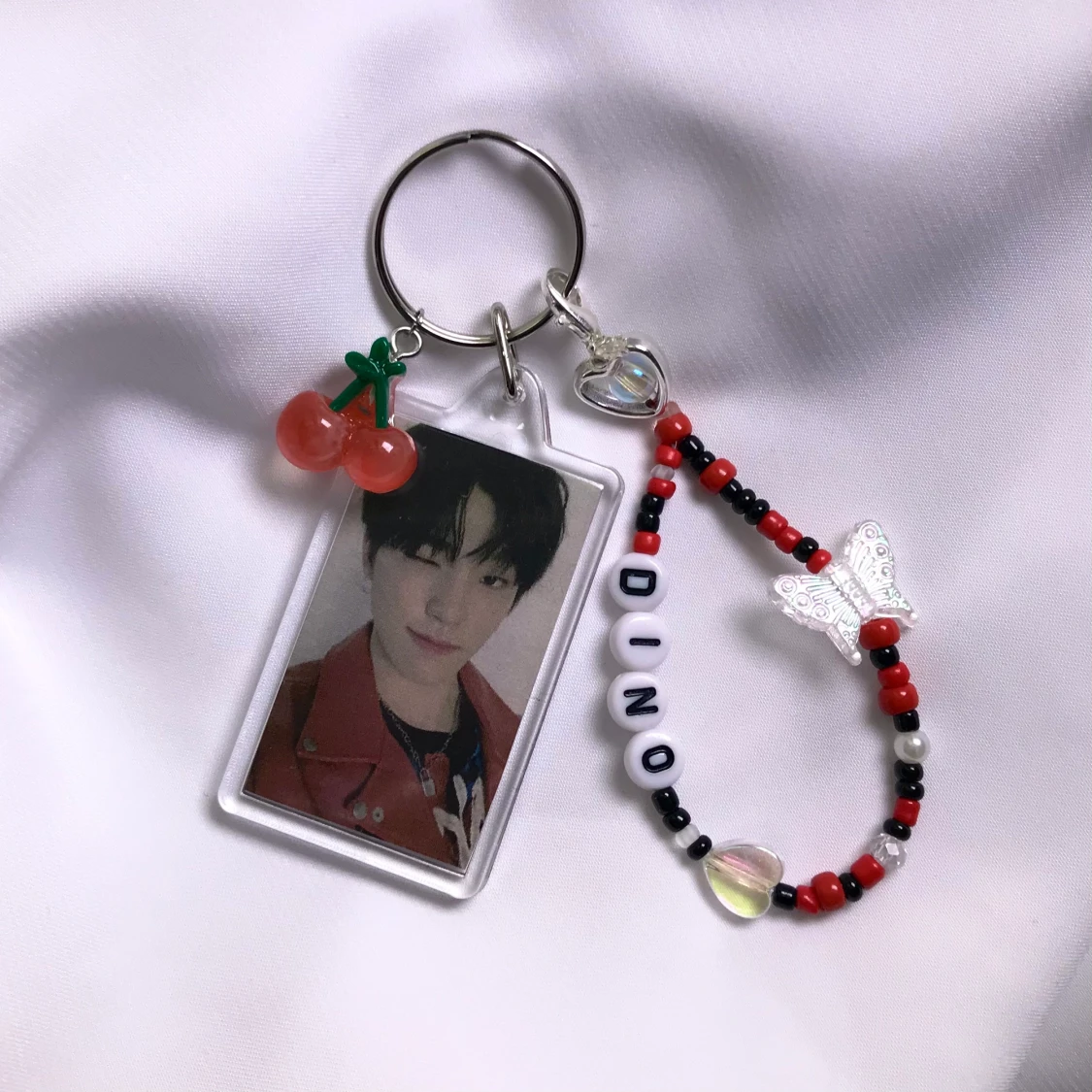 DINO SEVENTEEN KPOP KEYCHAIN