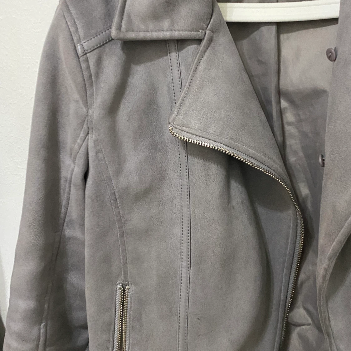 Isolde grå skinnjacka strl 38 - 90