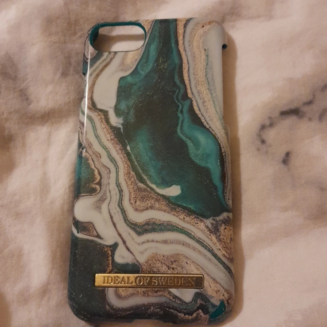 Idel of sweden skal iphon 8