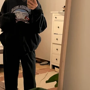 Oversized sweater brandy  - Säljer min fina oversized sweater från brandy då den inte kommer till användning längre, den är i jättefint skick💗