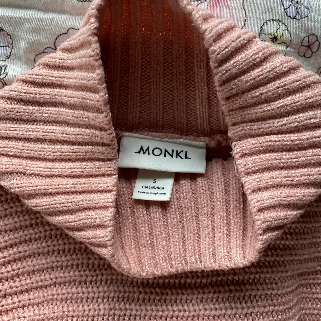 Stickad tröja rosa - 90