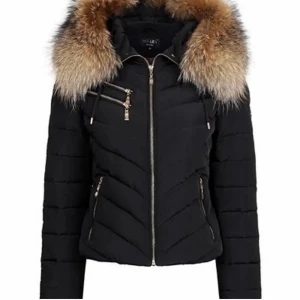 Collies jacka storlek 38 - Säljer min fina, varma hollies jacka storlek 38 för 1500kr. Den är använd ca 4 gånger och jag  vill sälja den på grund av att det inte är min stil längre.