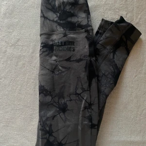 Better bodies  - Helt nya tights från better Bodies. Stl zs. Endast testade. Nypris 599