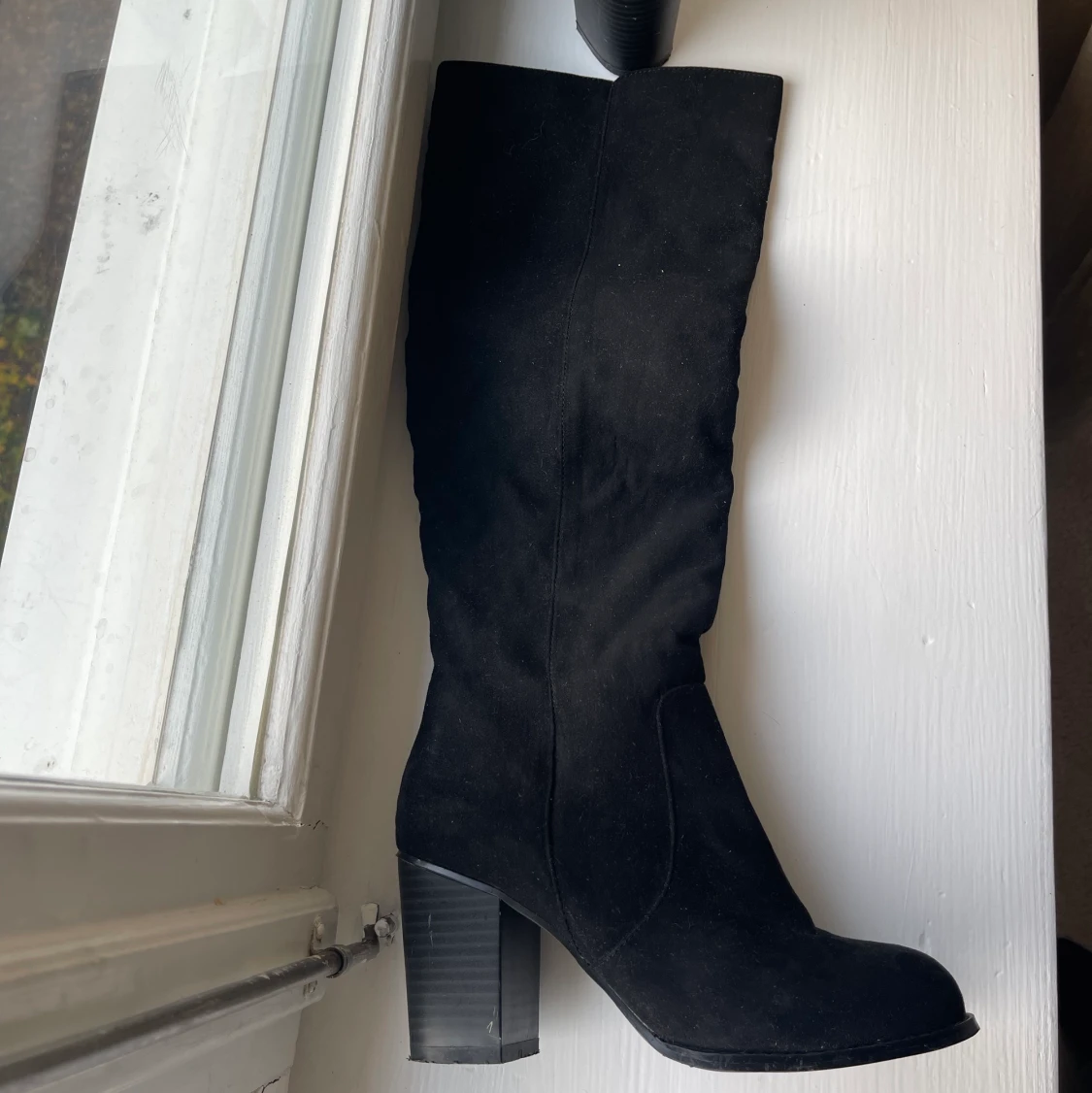 Svarta stövlar  - 90