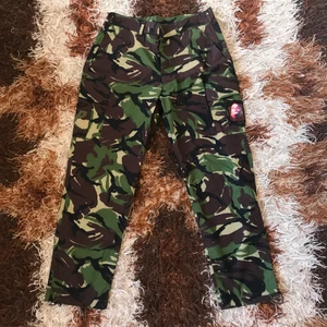 Palace Air arc Cargos - Nya