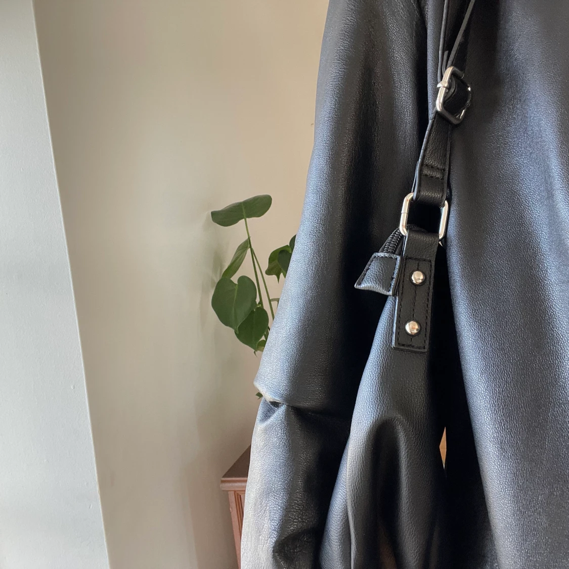 Handväska / Axelväska / Shoulder Bag - 90