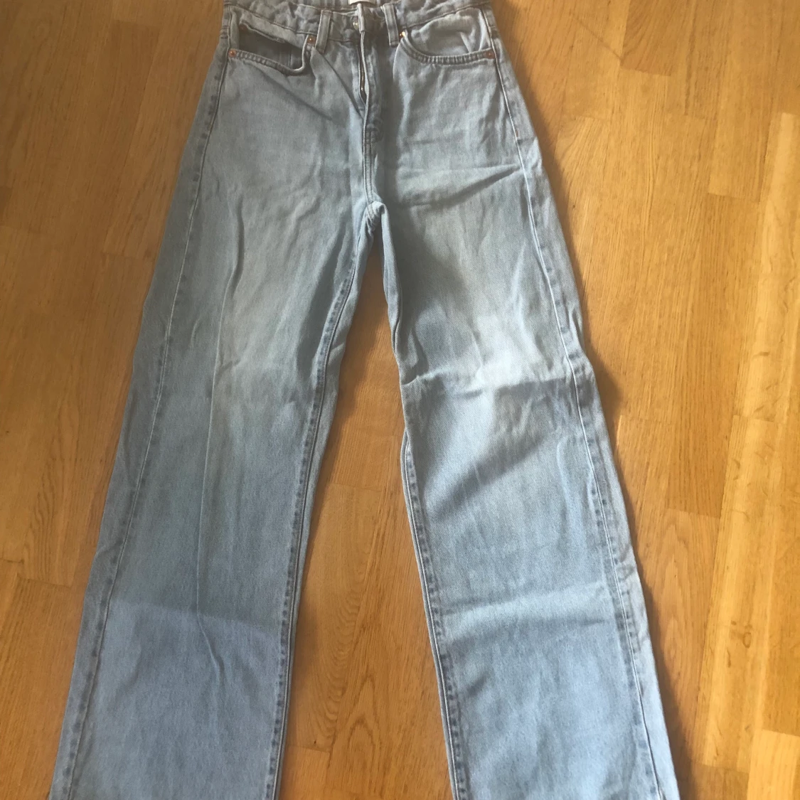 Högmidjade jeans