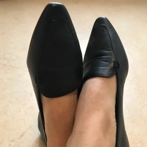 Aldo  skor, ballerina  - Oandvända skor  från aldo 