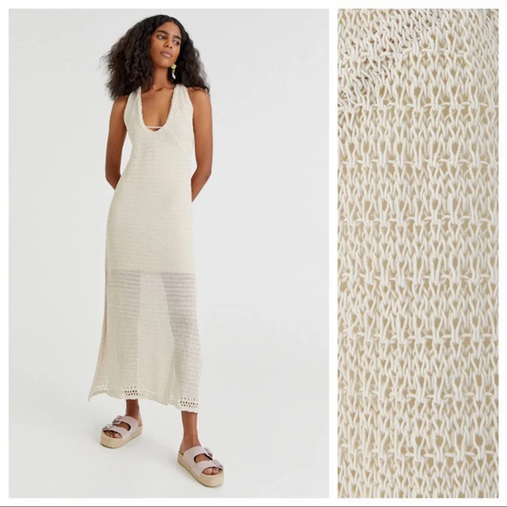 Säljer denna otroliga virkade strandklänning med slits och underkjol 🤩 storlek xs/s. Klänningar.