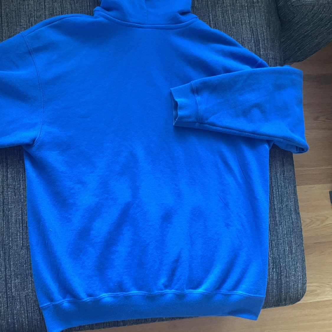 Hoodie/huvtröja - 91