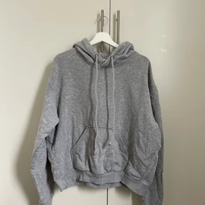 Weekday hoodie strl xs - Weekday hoodie strl XS