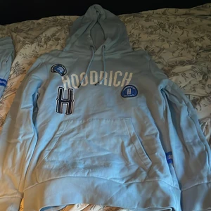 Hoodrich sett  - Säljer mitt hoodrich sett andvvänt 4 gånger