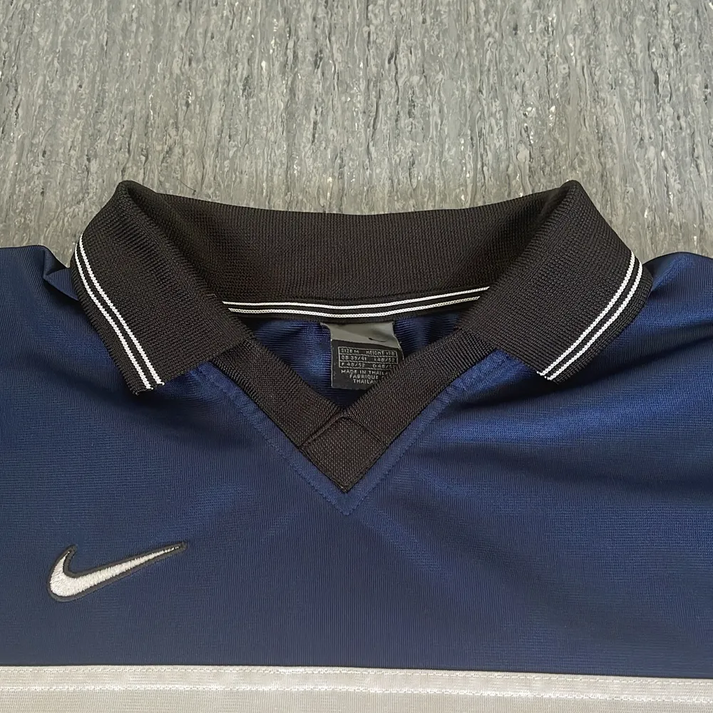 Nike tröja bra skick i storlek M. T-shirts.