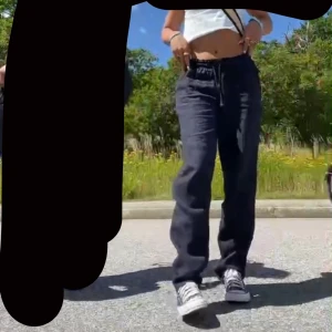 Linnebyxor - Köpte men knappt använda! Super sköna. Äkta linne. Du betalar frakt
