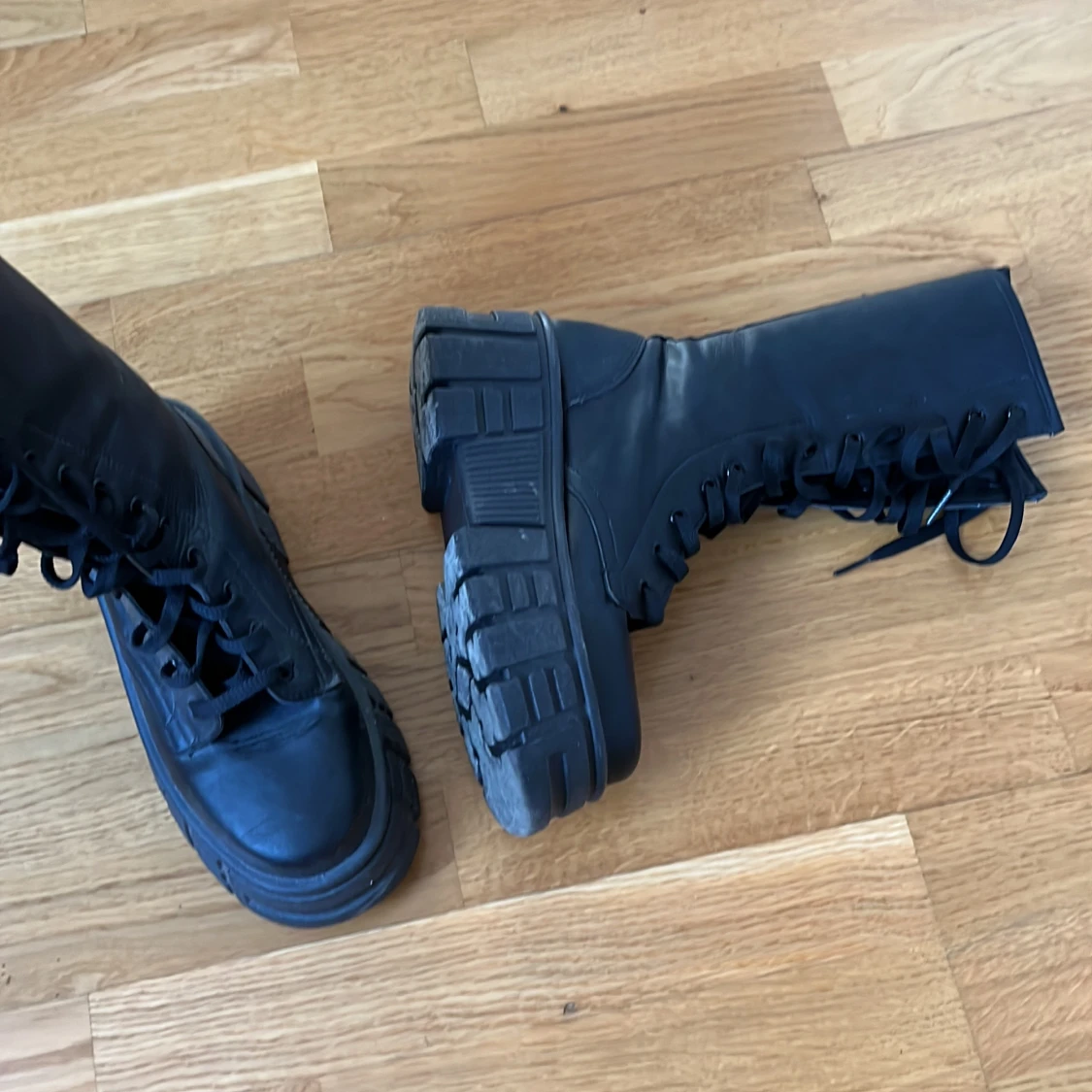 Grova platform stövlar  - 91