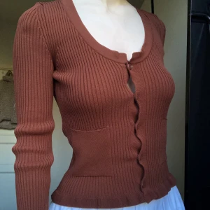 Kofta - Kofta från asos, aldrig använd. Storlek XS. Mötas i Malmö eller skickas mot frakt