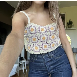Zara sommartopp  - Jättefin sommartopp från zara som jag sytt upp för att passa mig men går att sprätta banden och länga såklart. Jätteskön och perfekt till sommaren. ❤️