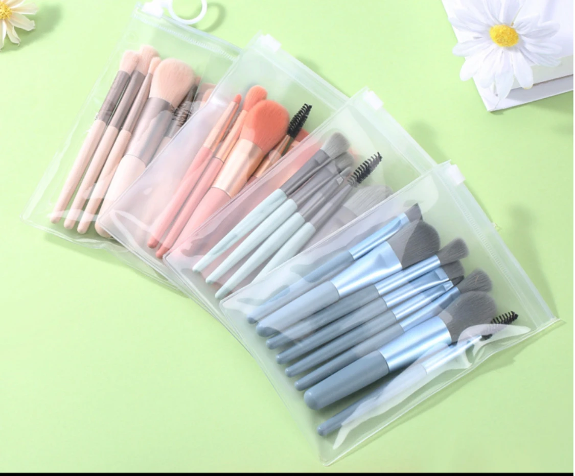 Sminkborstar i 8 delar  - 90