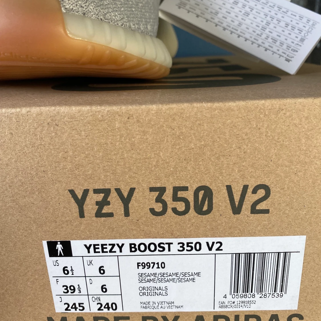 Yeezy Boost 350 V2 Sesame - 91