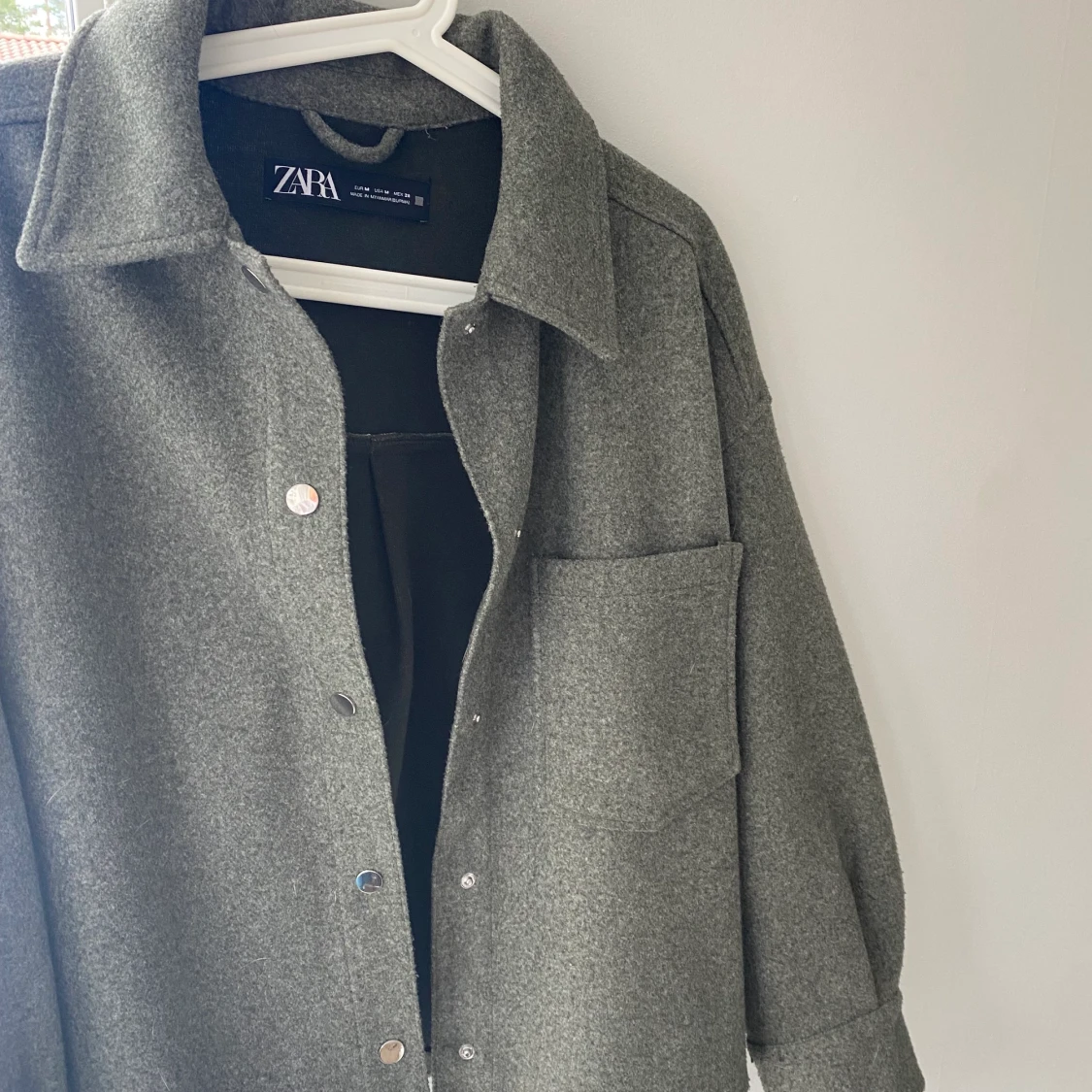 Superhärlig grön höst jacka!  - 91