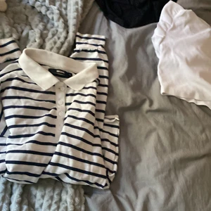 Tröja - Randig tröja från vinbok köpt för 250 men säljer för 150